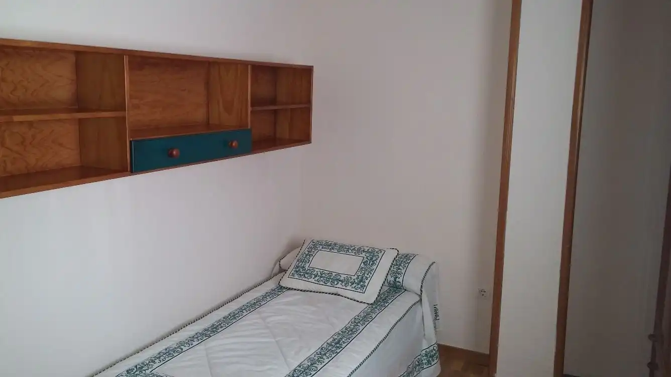 Àtic de lloguer a Calle Melchor Almagro, 16, Centro - Sagrario