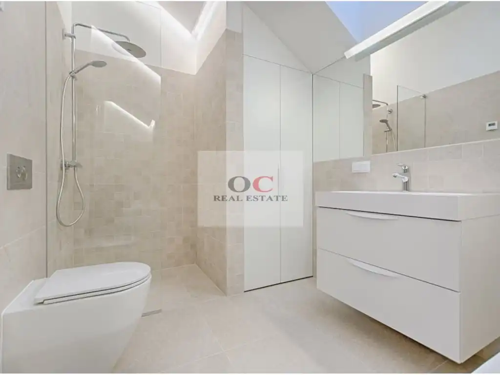 Baño de Piso de alquiler en Murcia