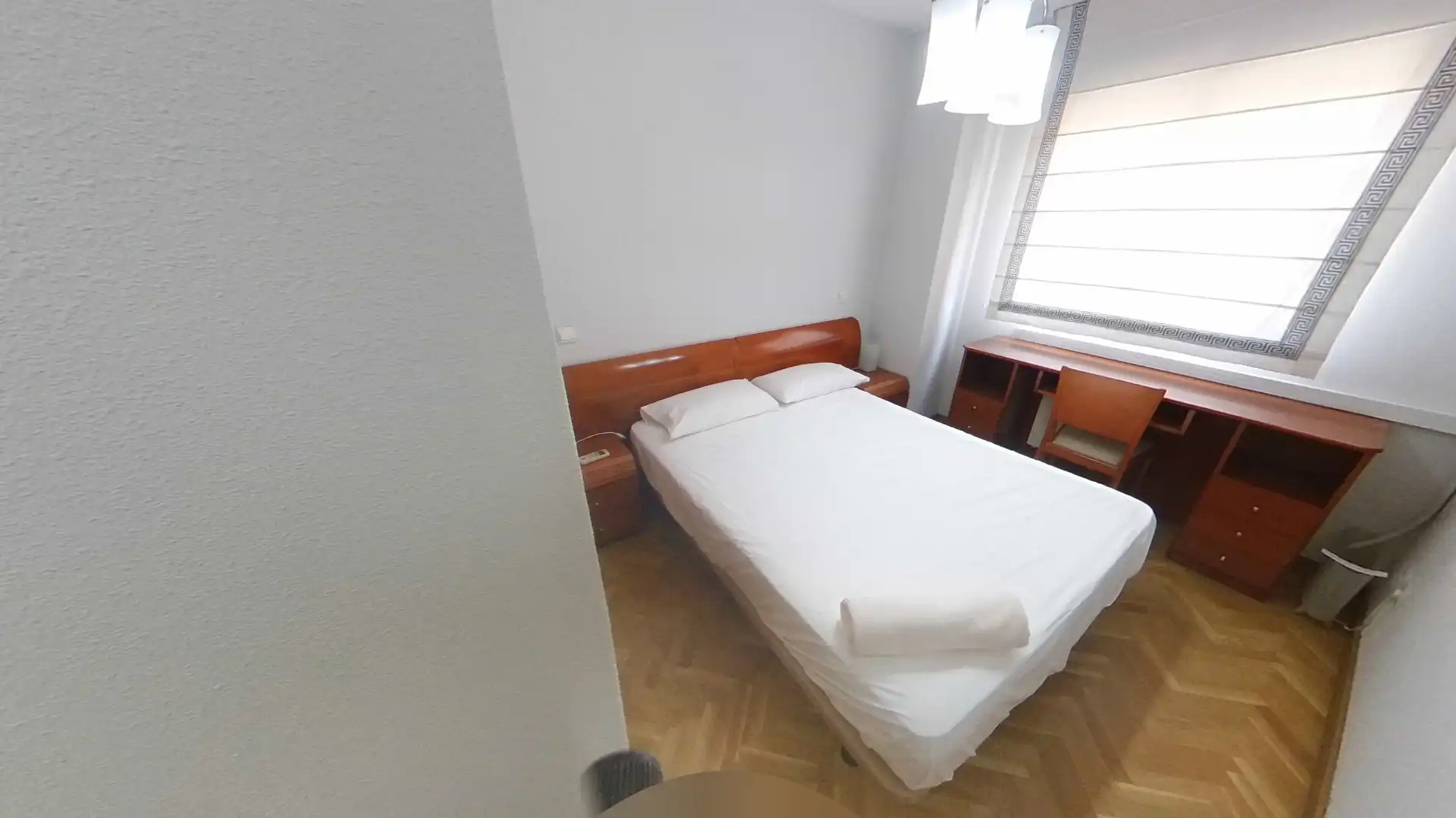 Flat for rent in Calle de Rafael Bergamín, San Juan Bautista