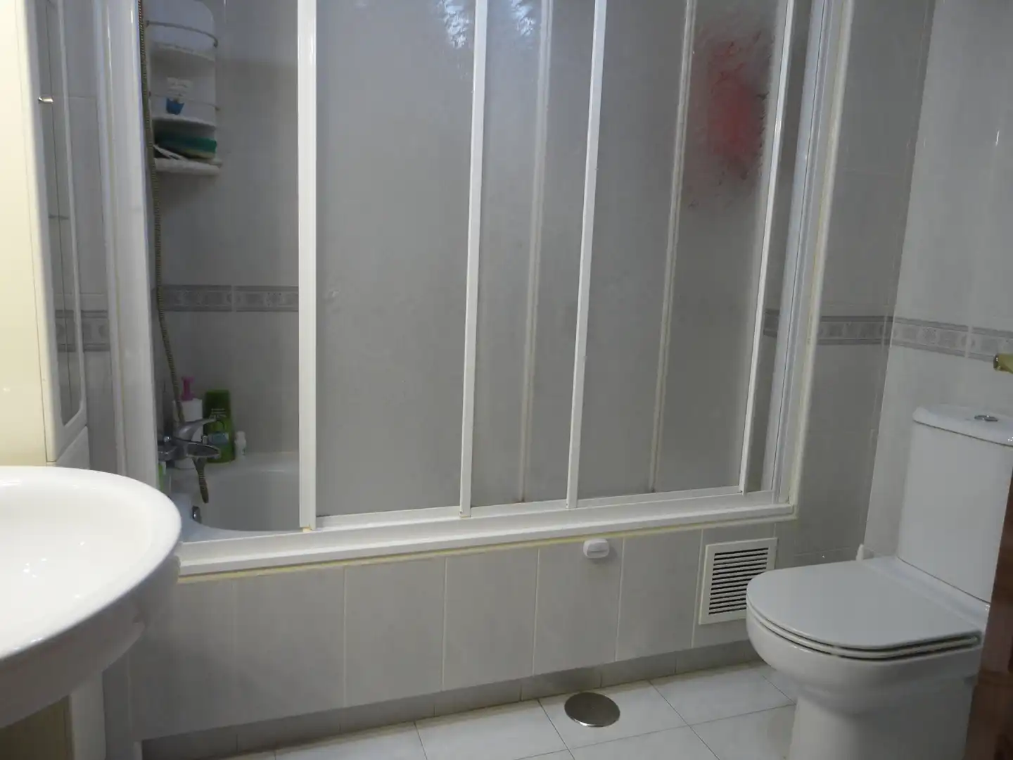 Baño de Casa adosada en venta en Arroyo de la Encomienda con Calefacción, Jardín privado y Parquet