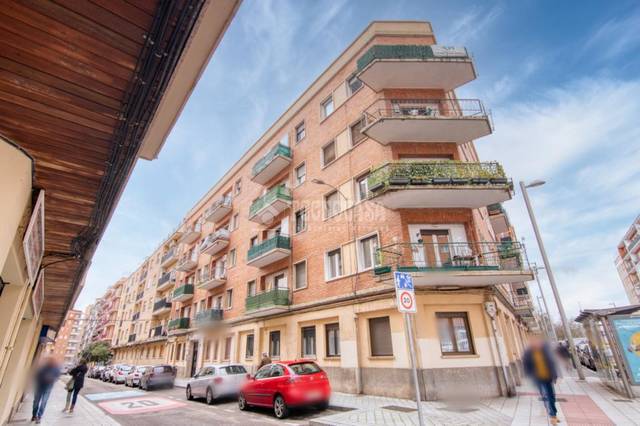 Piso en Venta en Carmelitas