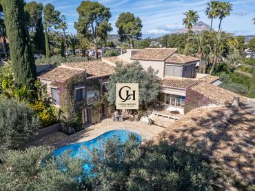 Villa mit Balkon zum Verkauf in Cap Martí - El Tossalet - Pinomar