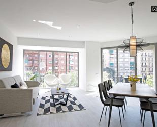 Apartment to share in Fort Pienc