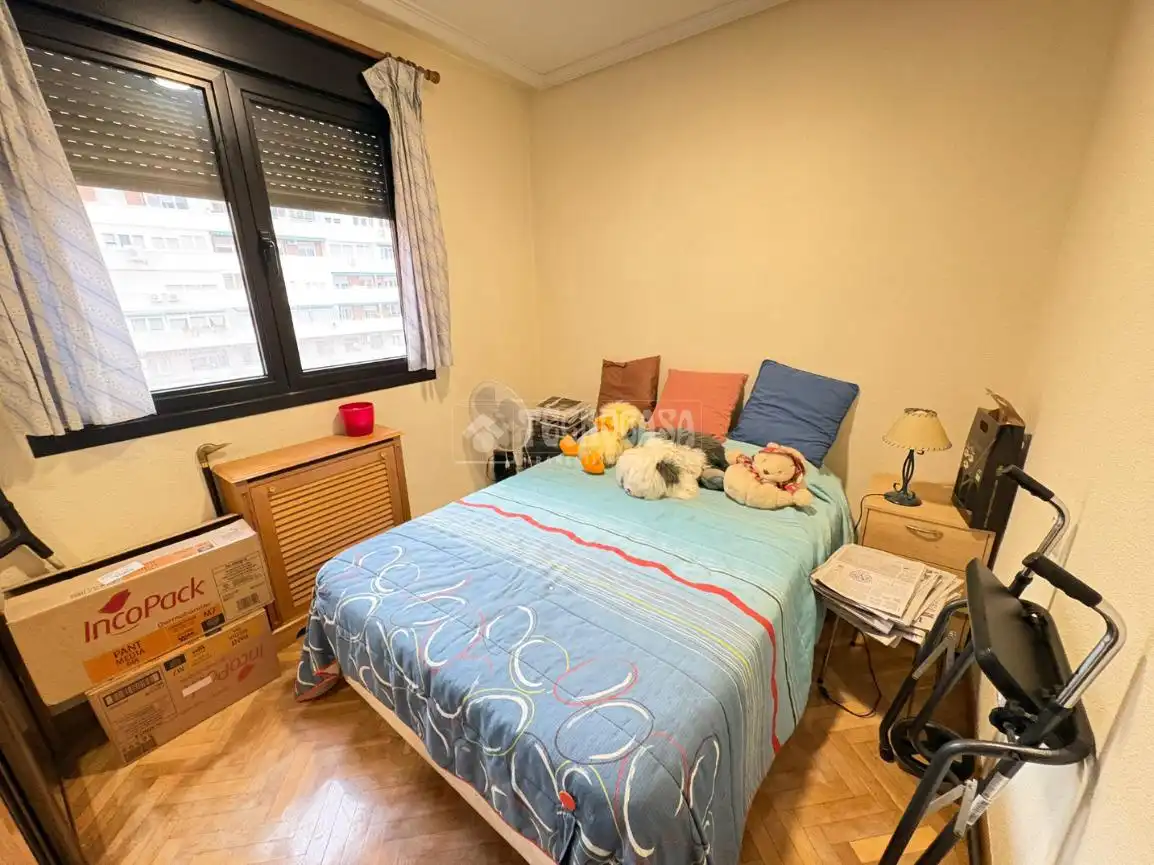 Habitación de Piso en venta en Madrid con Aire acondicionado y Calefacción