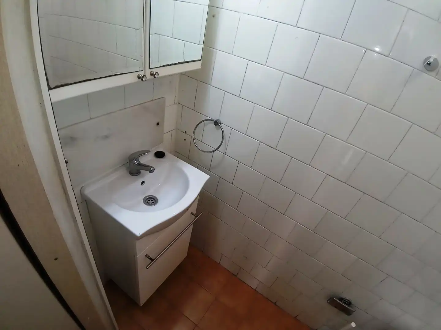 Baño de Piso de alquiler en Barcelona con Horno y Balcón