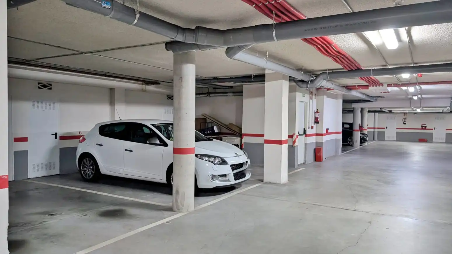 Parking de Ático en venta en Santander con Calefacción, Jardín privado y Parquet