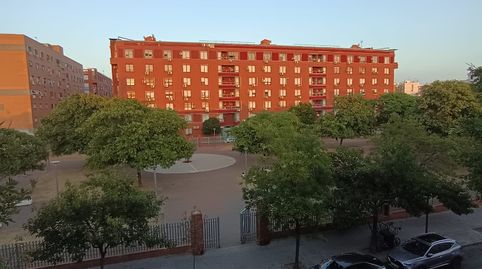 Foto 2 de Pis en venda a Calle Estornino, 22, Sta. Aurelia - Cantábrico - Atlàntico - La Romería, Sevilla Capital
