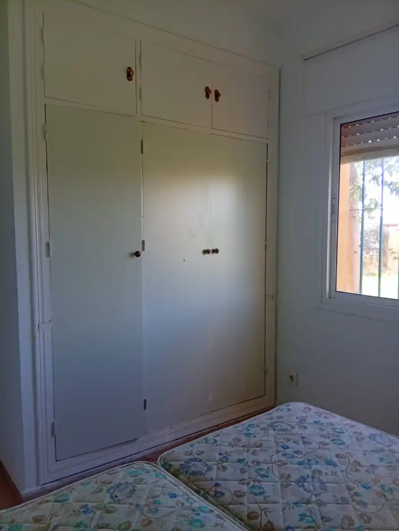Habitación de Piso de alquiler en Estepona con Amueblado