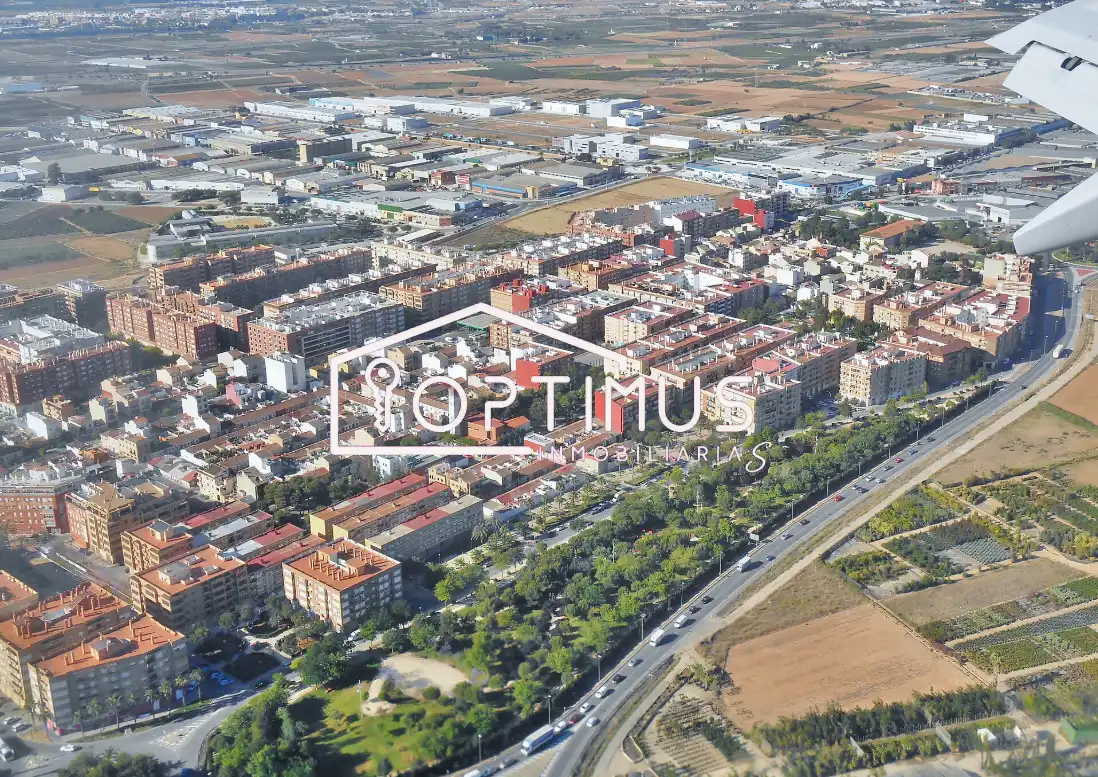 Apartamento en venta en Xirivella con Aire acondicionado, Amueblado y Horno