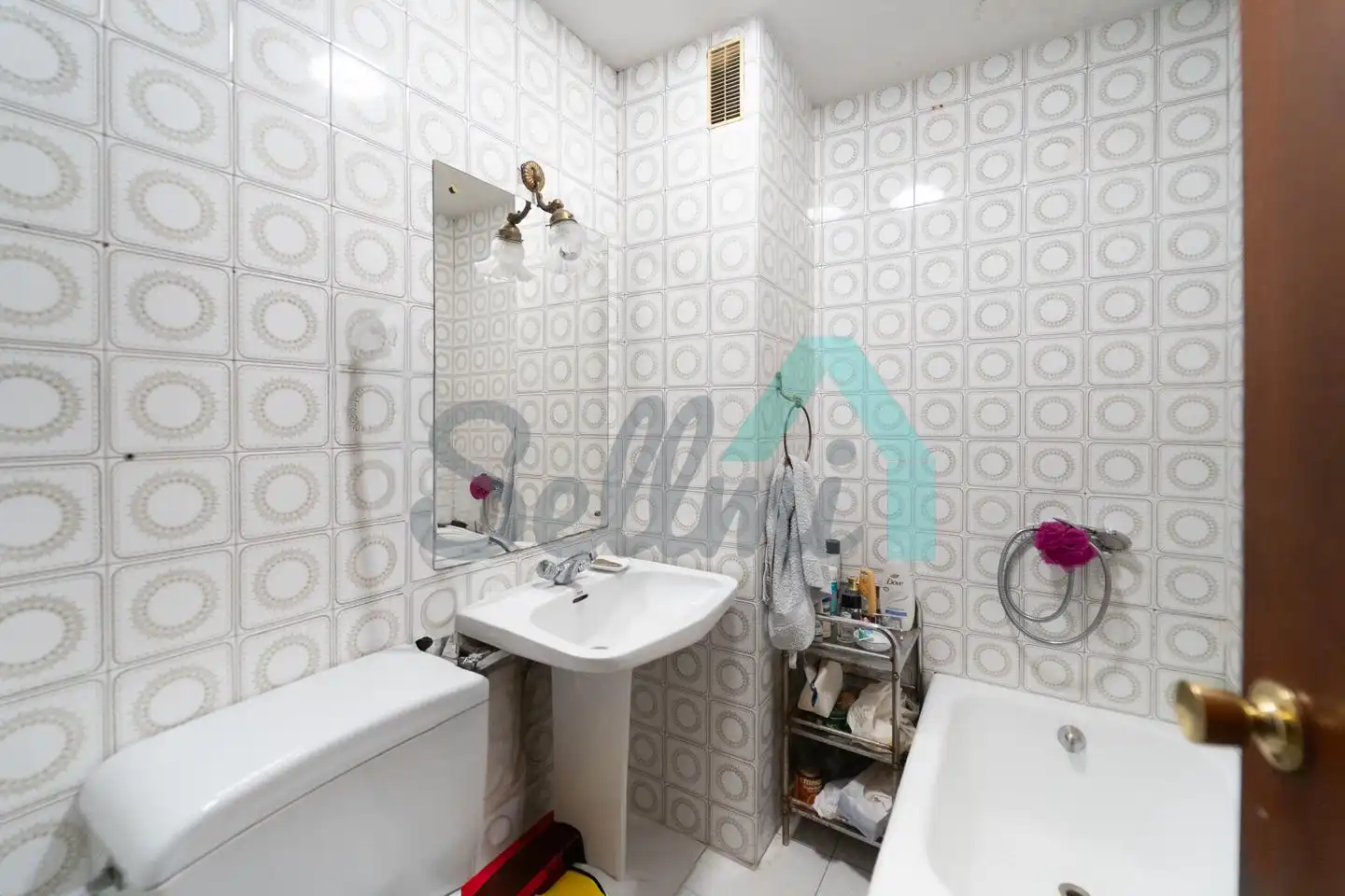 Baño de Piso en venta en Oviedo  con Calefacción, Parquet y Terraza