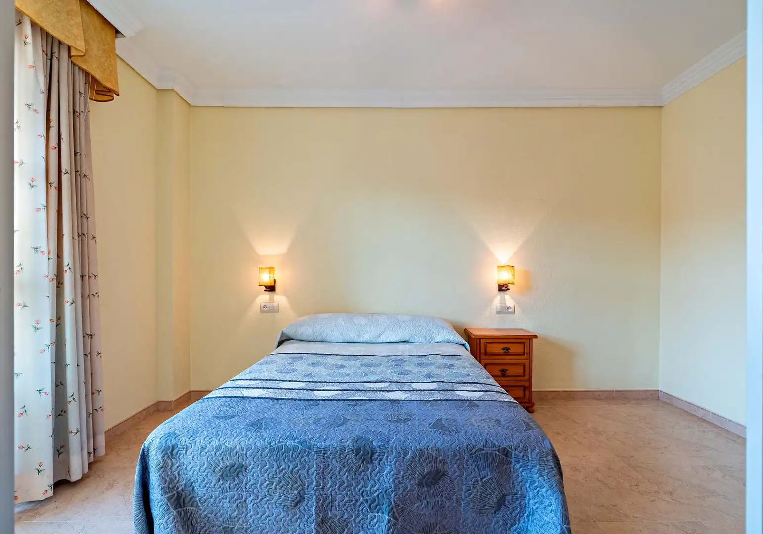Habitación de Piso en venta en El Ejido con Amueblado