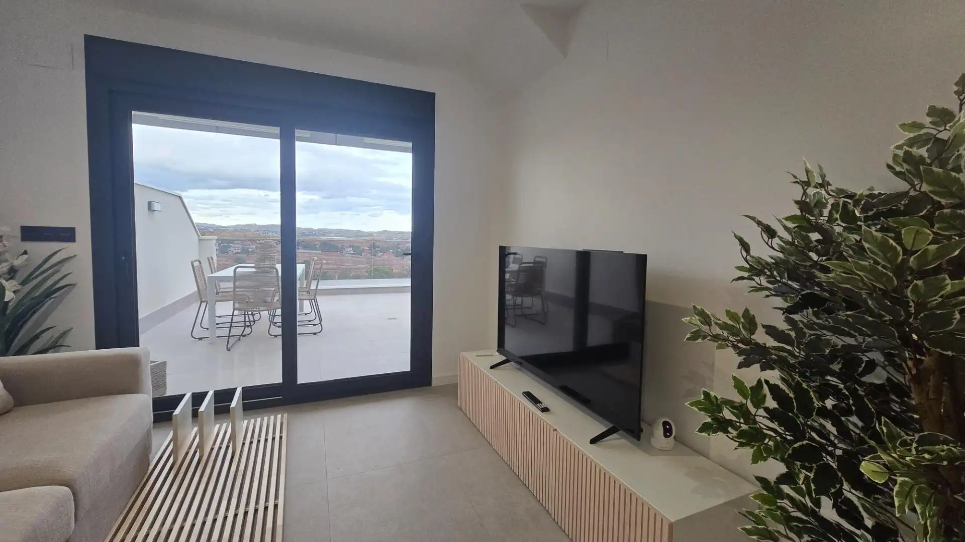 Sala d'estar de Apartament en venda en Mutxamel amb Terrassa i Piscina comunitària