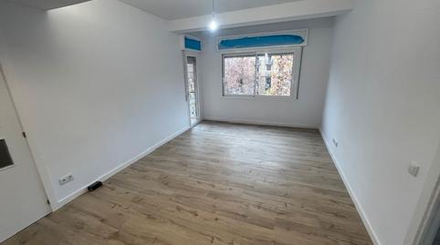 Foto 3 de Piso de alquiler en Sant Antoni,  Barcelona Capital