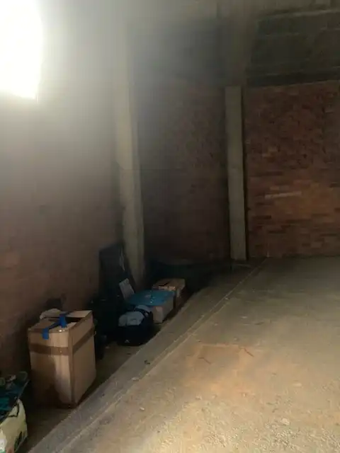 Local comercial en venta en Avenida dos Bosques 13, imagen 4