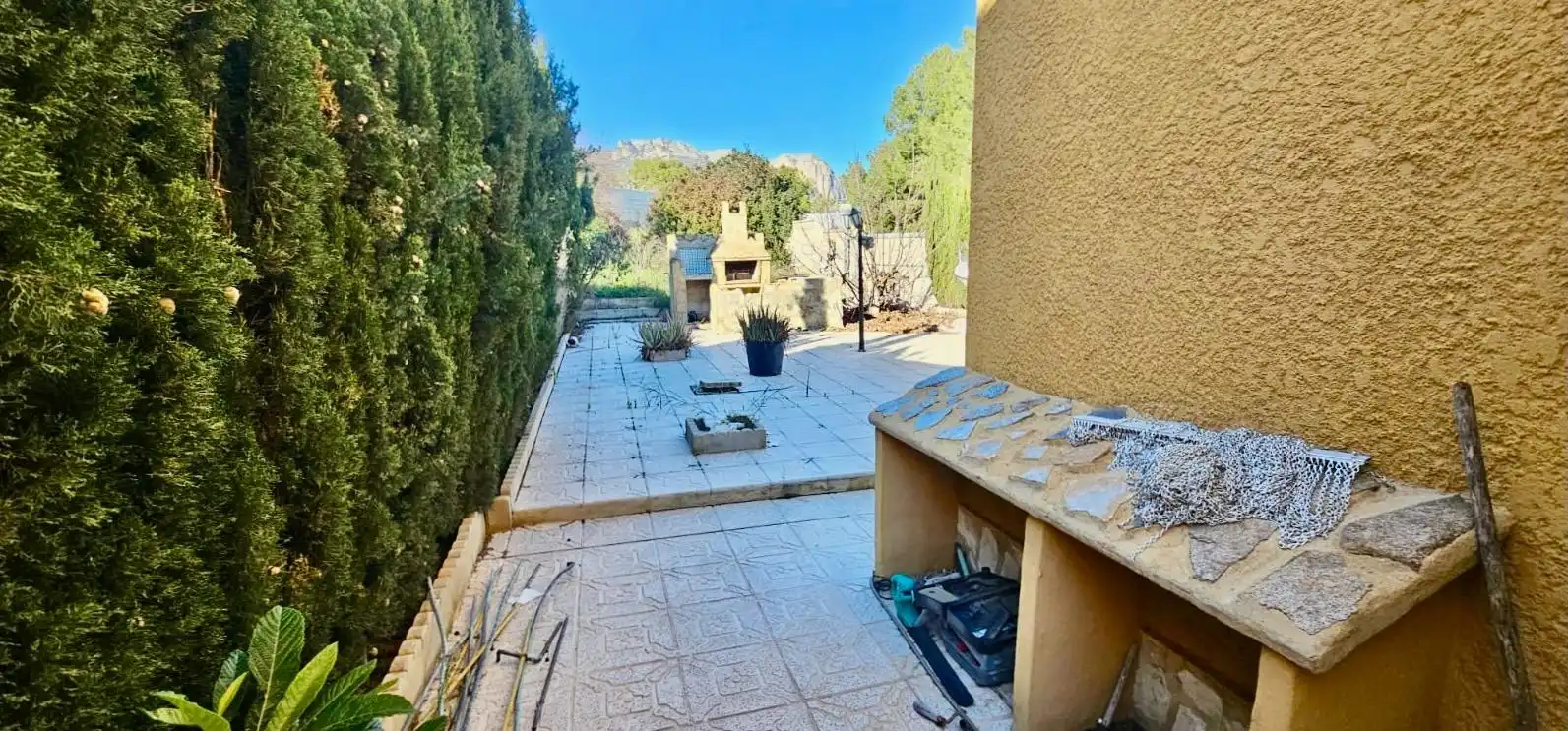 Jardín de Casa o chalet en venta en La Nucia con Aire acondicionado, Jardín privado y Terraza