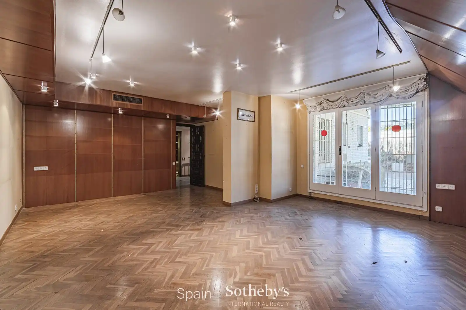 Ático en venta en Barcelona con Aire acondicionado, Calefacción y Terraza