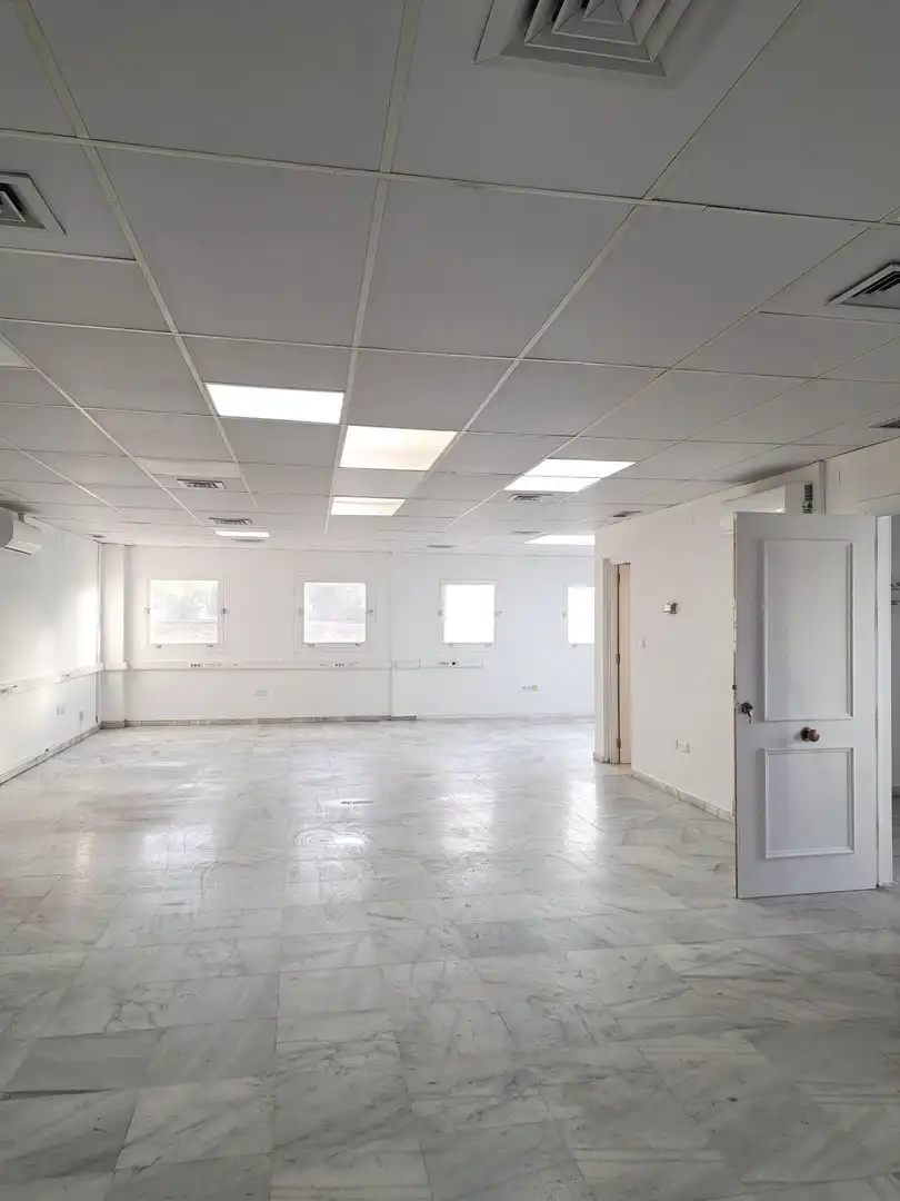 Büro zur Miete in HENARES