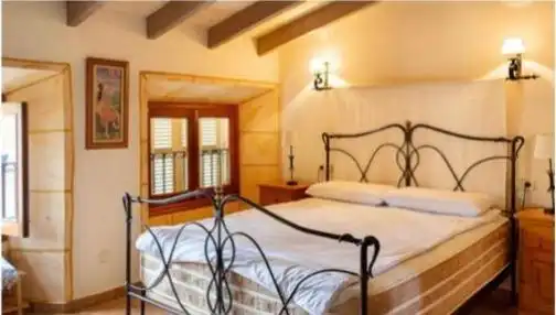 Habitación de Finca rústica en venta en Capdepera con Aire acondicionado, Calefacción y Terraza