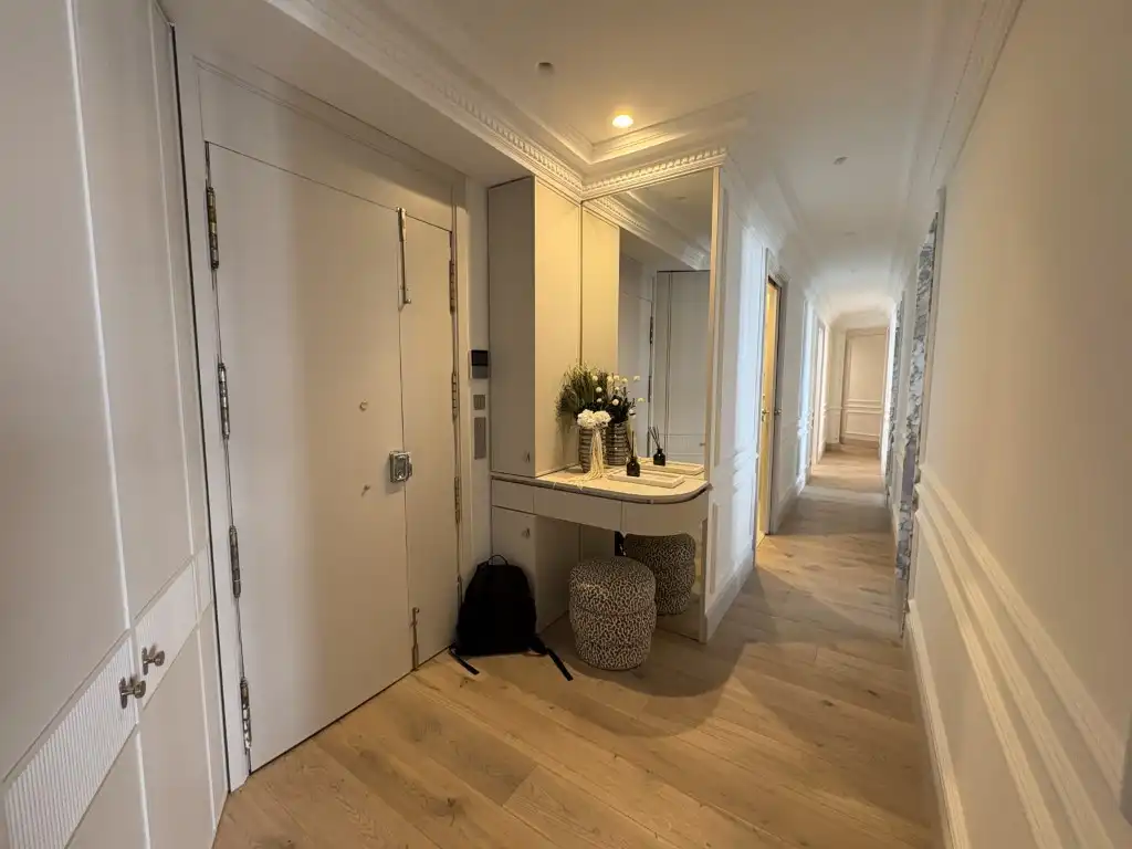 Flat for sale in Madrid  with Air Conditioner, Heating and Oven