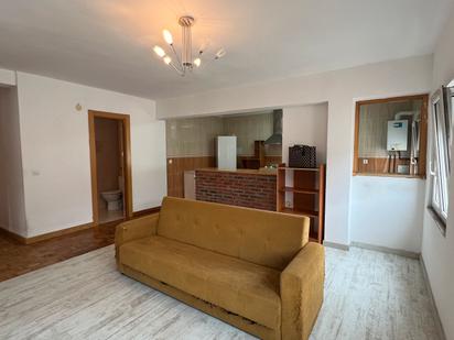 Living room of Flat for sale in Torrelavega   with Parquet flooring, Terrace and Washing machine