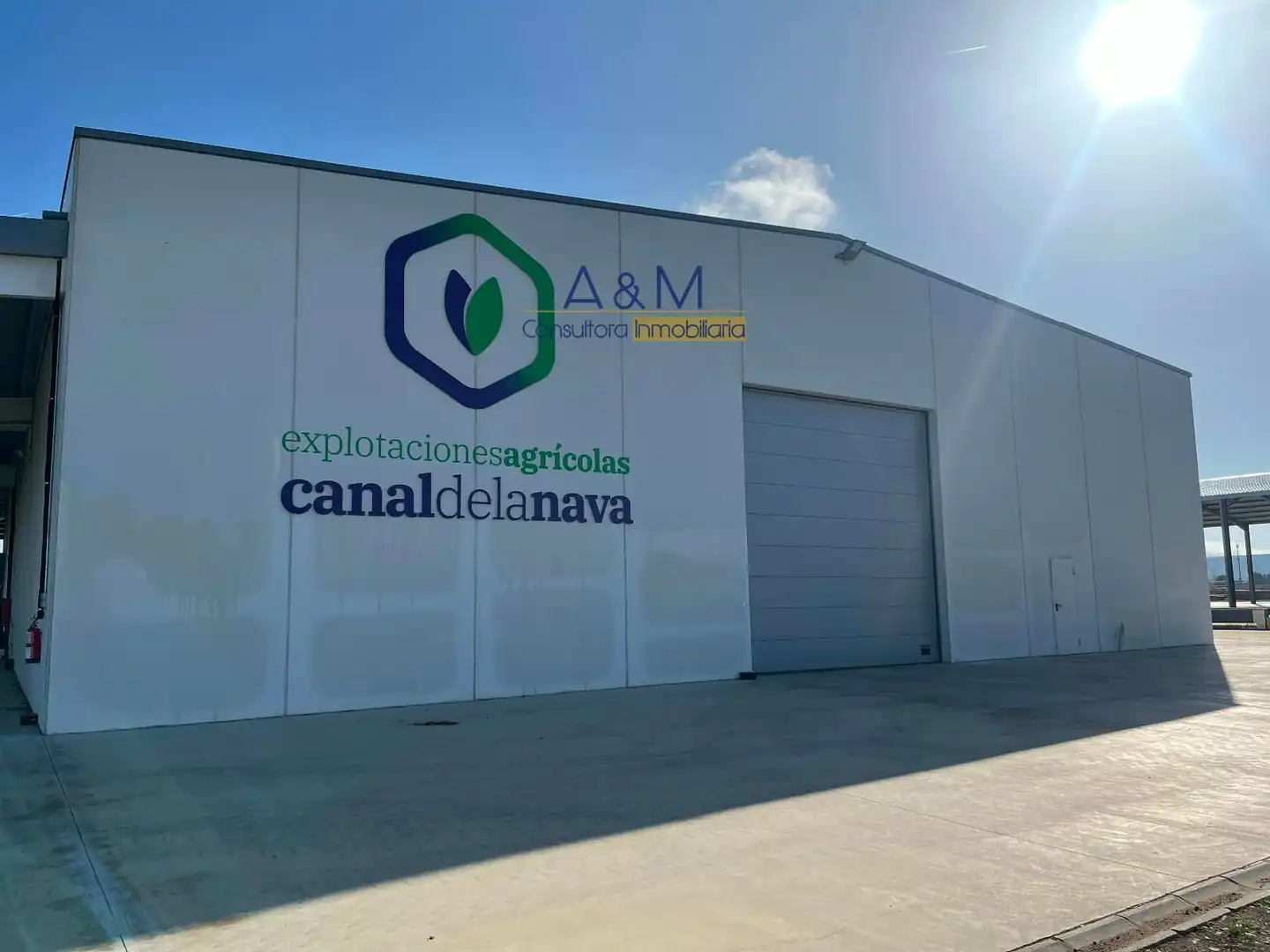 Exterior view of Industrial buildings for sale in Villamartín de Campos  with Heating and Alarm