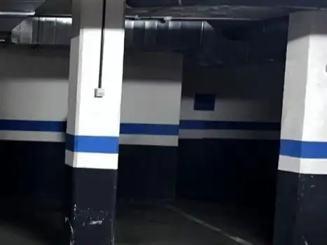 Parking of Garage for rent in  Madrid Capital