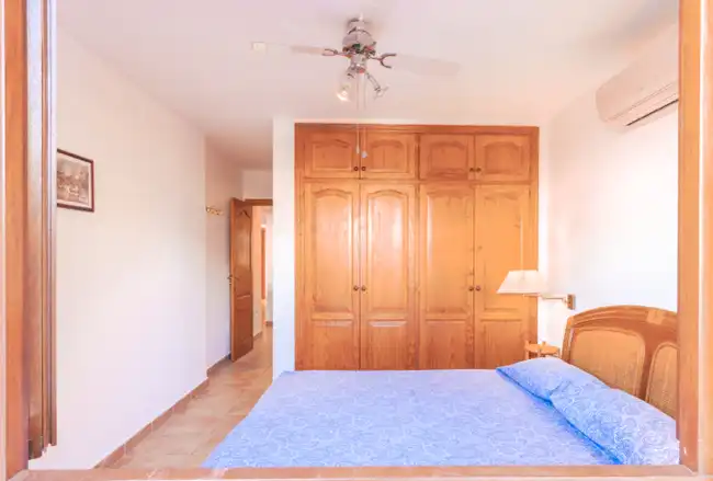 Bedroom of Ground floor for sale in Santa Eulària des Riu  with Air Conditioner, Heating and Private garden