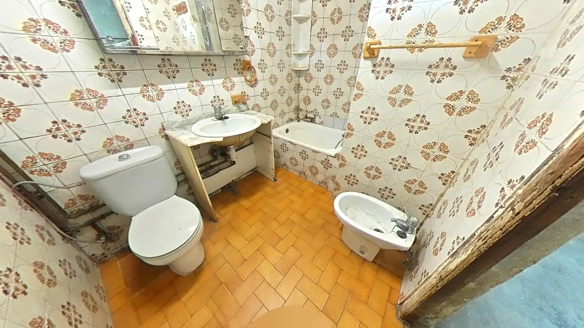 Bany de Casa o xalet en venda en Marines amb Jardí privat