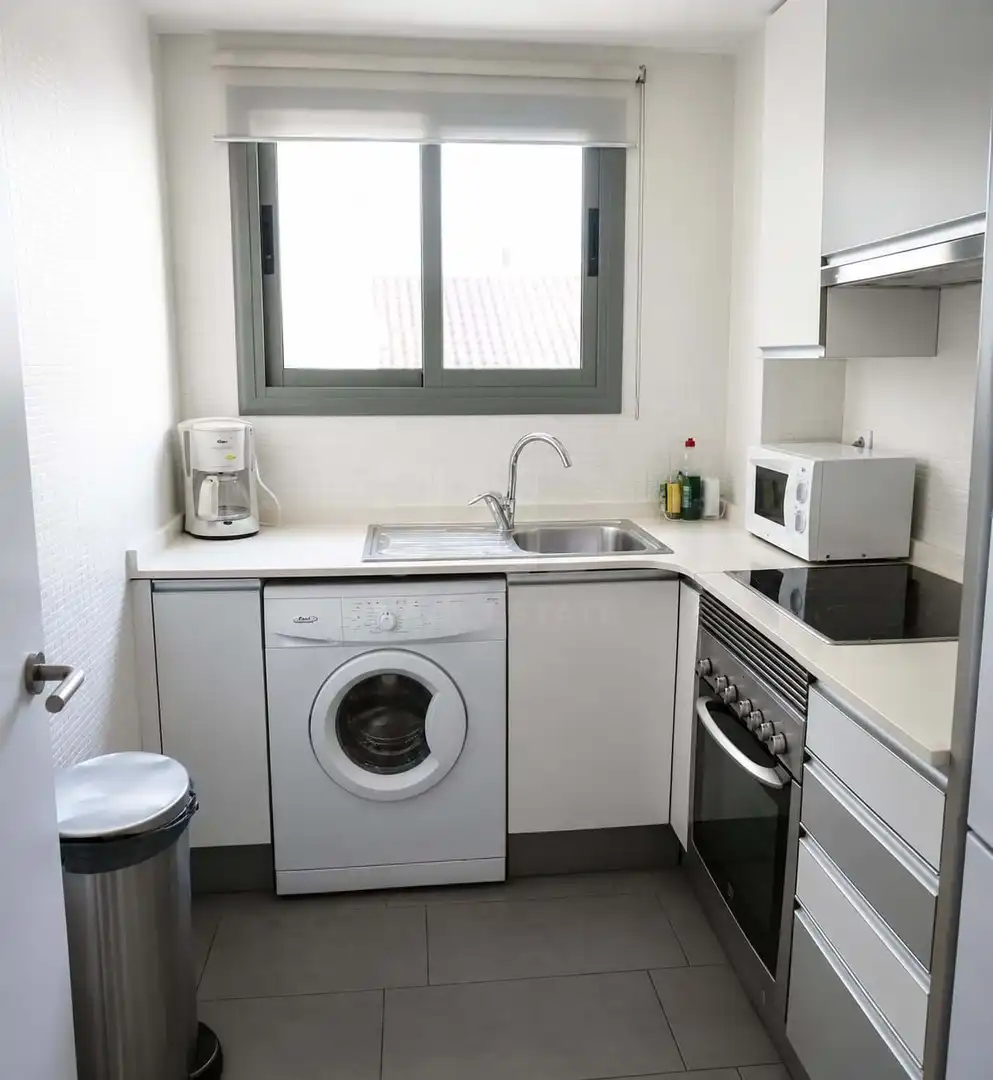 Cuina de Pis en venda en Sitges amb Aire condicionat, Calefacció i Terrassa