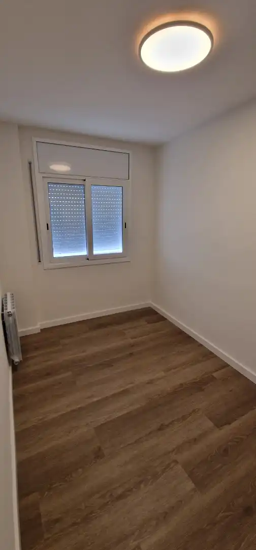 Habitación de Piso en venta en Mollet del Vallès con Aire acondicionado, Calefacción y Parquet