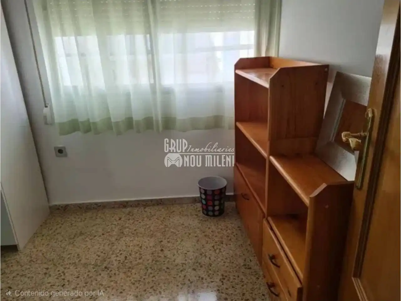 Habitación de Piso de alquiler en Valencia con Aire acondicionado, Calefacción y Amueblado