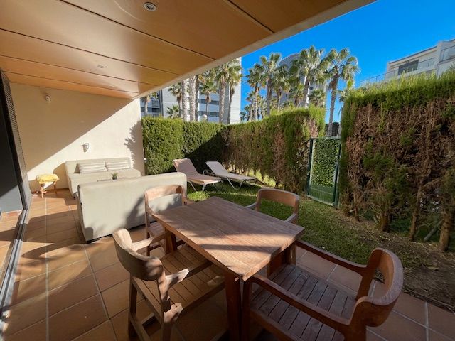 Terrassa de Casa adosada en venda en Alicante / Alacant amb Aire condicionat, Calefacció i Jardí privat