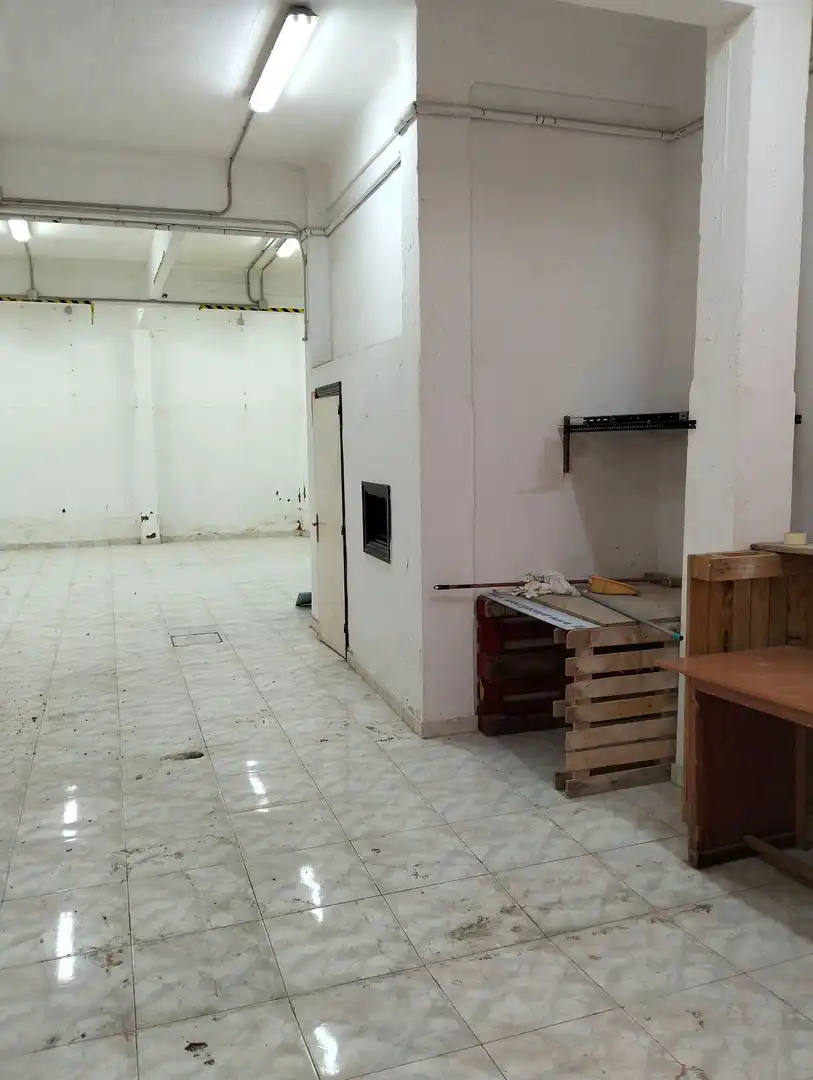 Commercial properties for sale in Portugalete