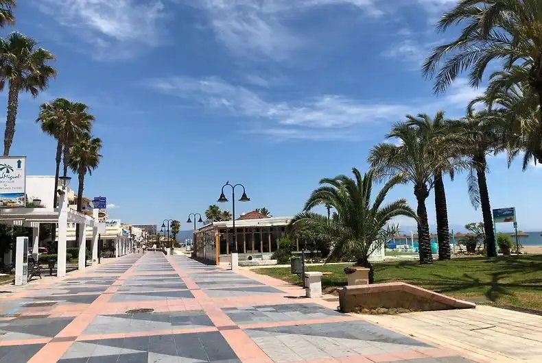 Vista exterior de Apartament en venda en Torremolinos amb Aire condicionat, Calefacció i Parquet