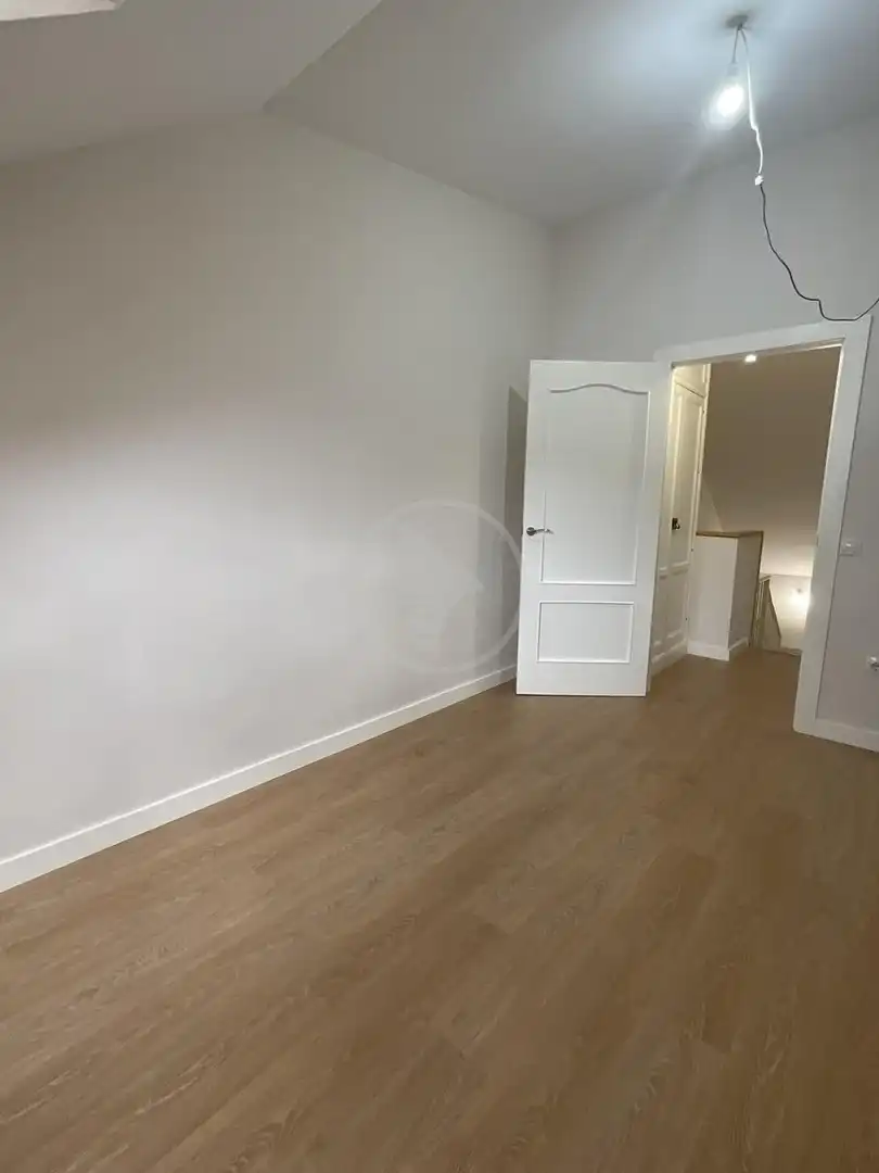 Habitación de Dúplex en venta en Linares con Aire acondicionado
