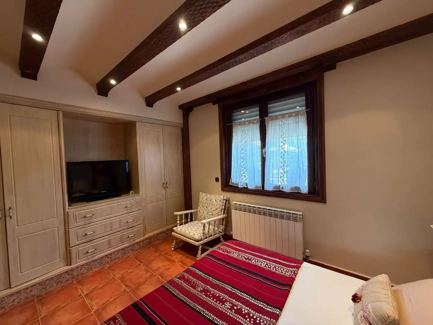 Habitación de Casa o chalet en venta en Valle de Mena con Calefacción, Terraza y Trastero