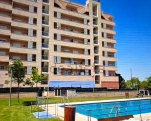 Swimming pool of Flat for sale in  Zaragoza Capital  with Air Conditioner, Heating and Private garden