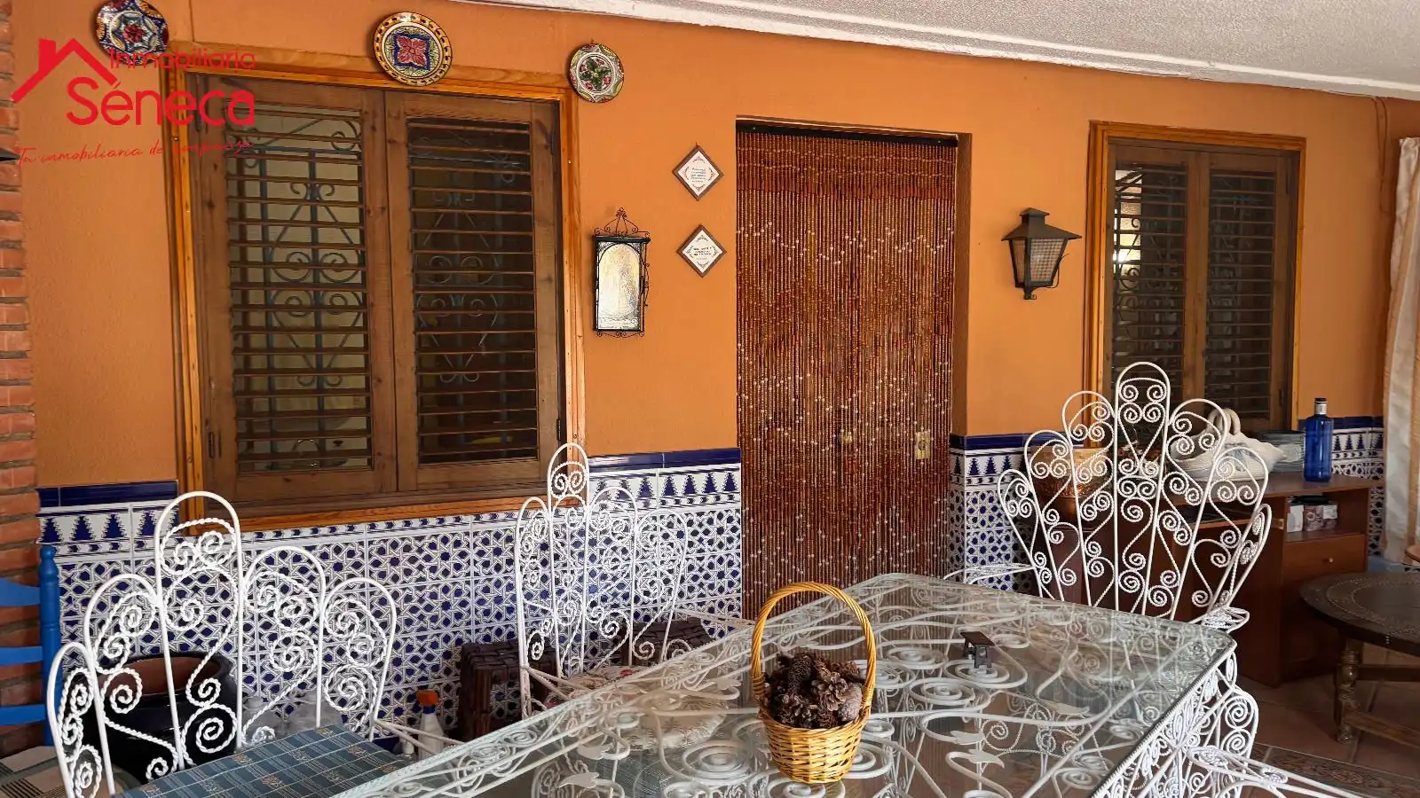 Houses for sale in Córdoba  with Air Conditioner, Heating and Storage room