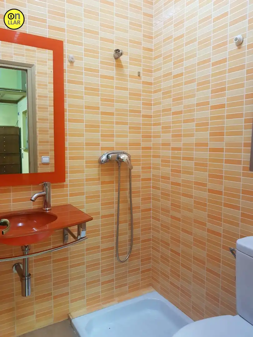 Local comercial de lloguer a Font Verda, imagen 9
