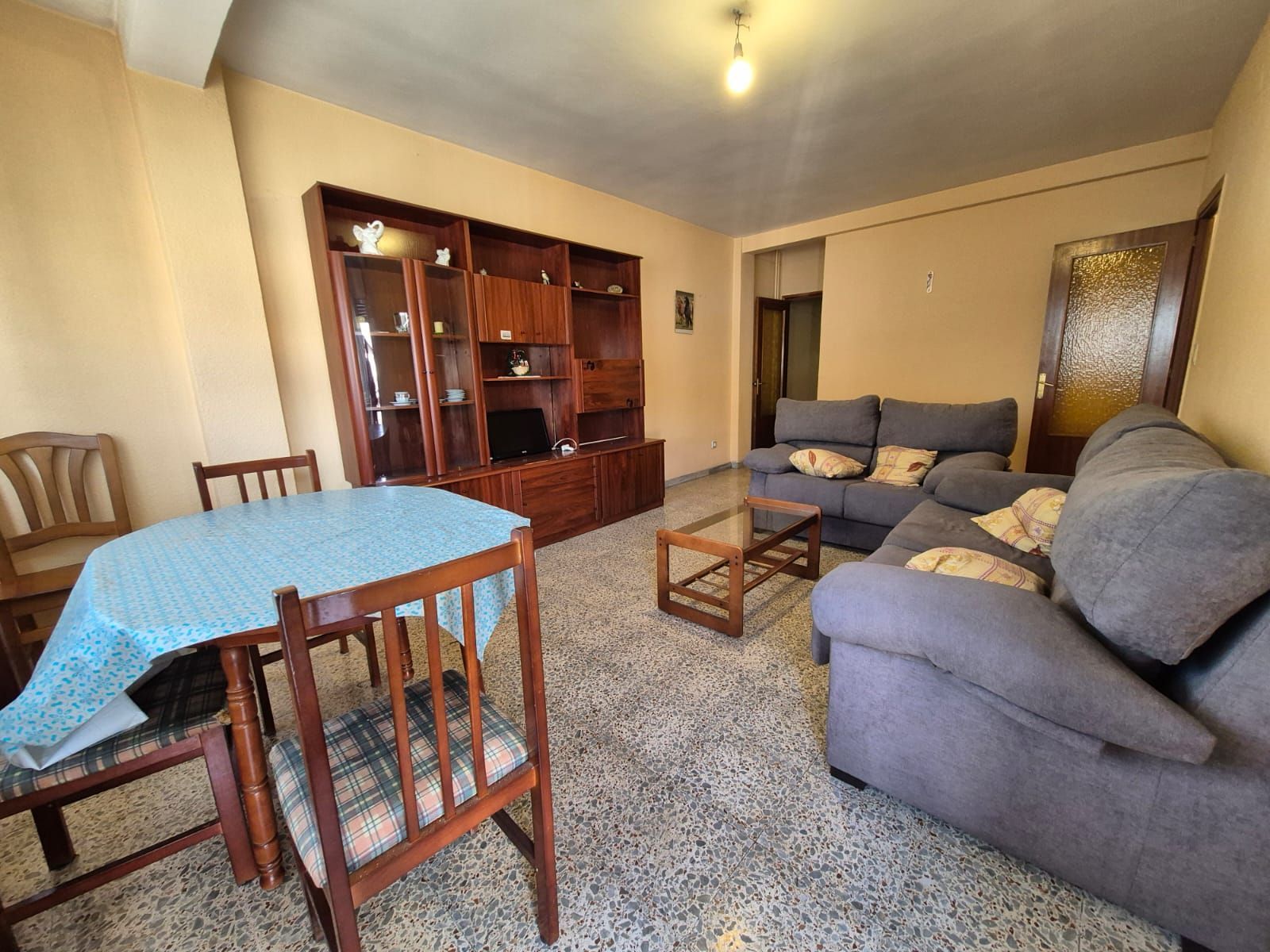 Sala de estar de Piso en venta en Ávila Capital con Calefacción, Terraza y Trastero