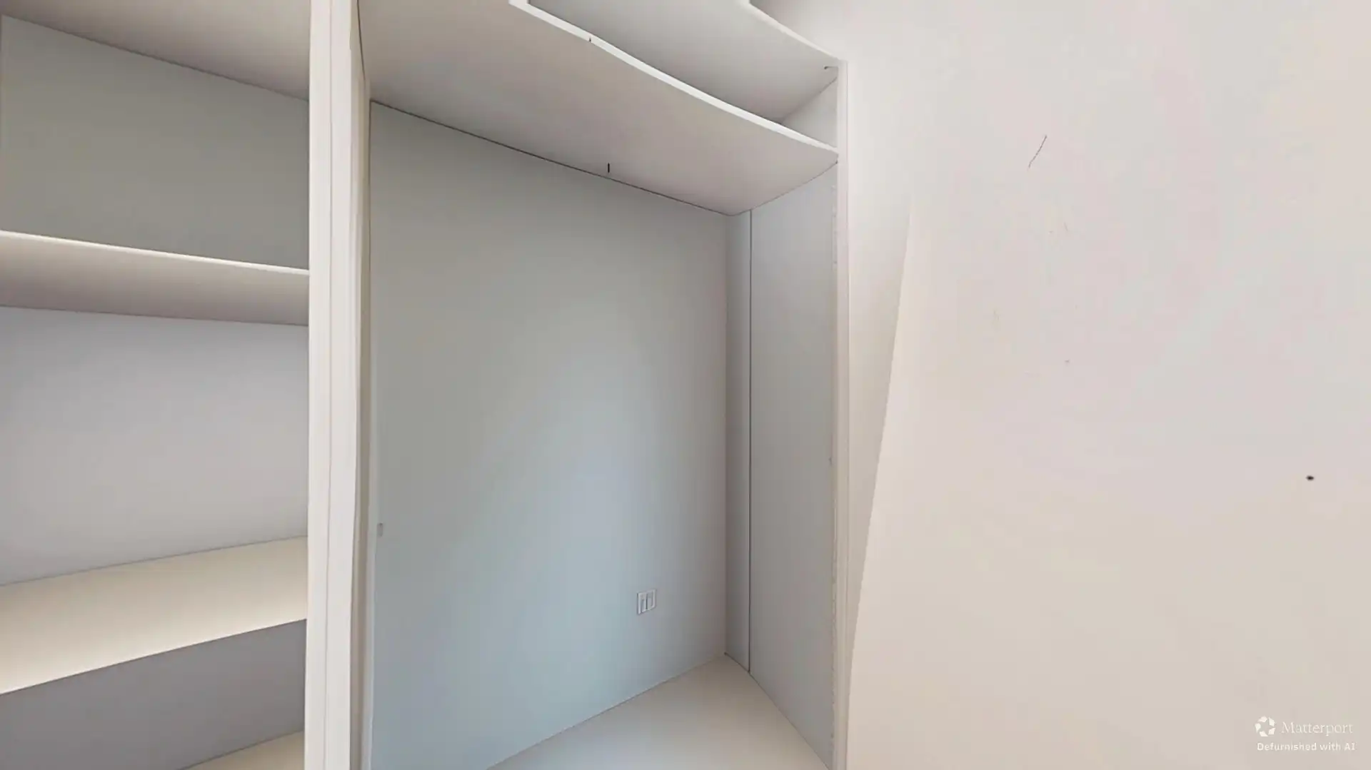 Flat for sale in Torrent  with Air Conditioner, Private garden and Balcony