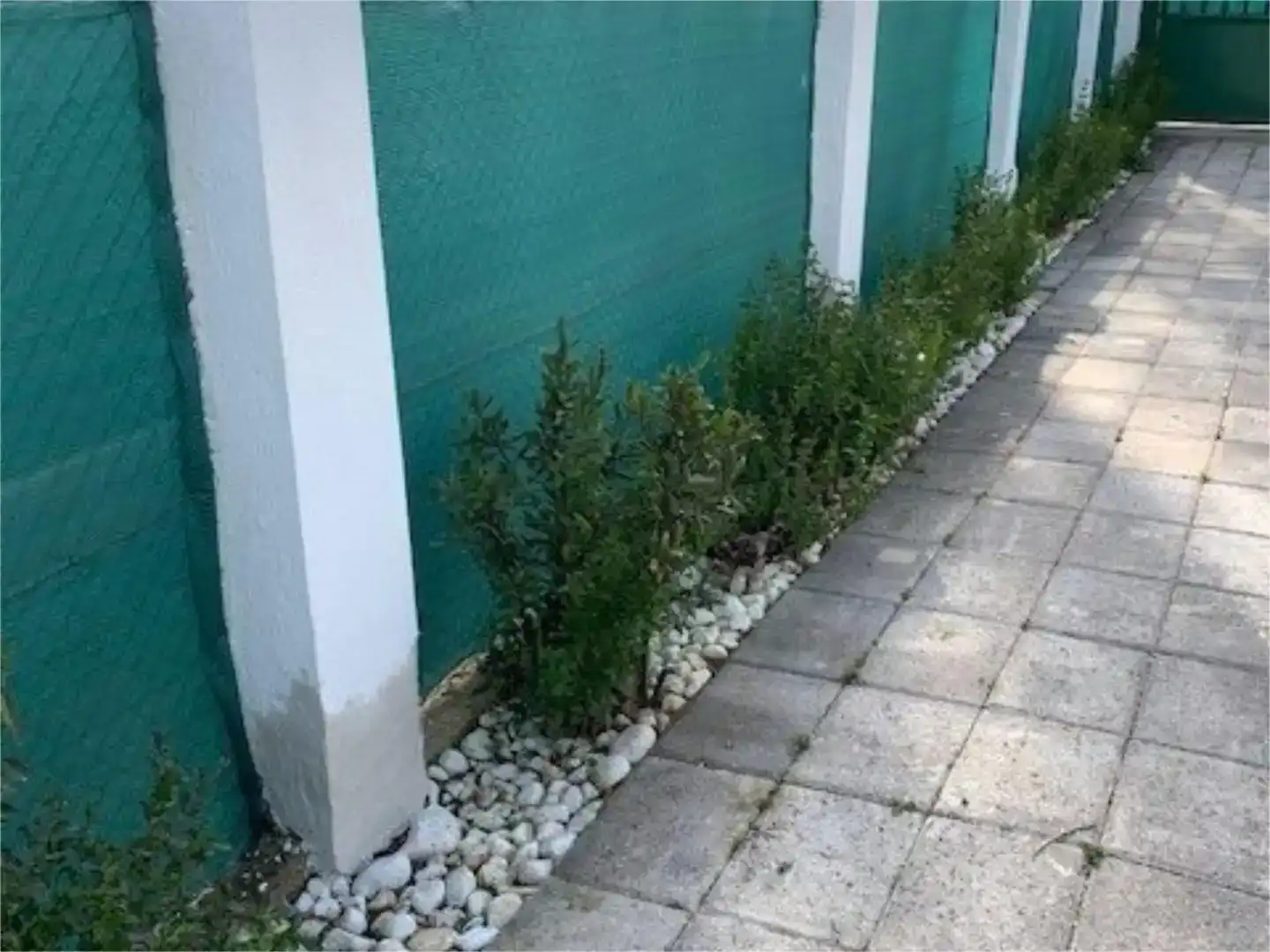 Vista exterior de Piso en venta en Medranda con Jardín privado, Trastero y Piscina
