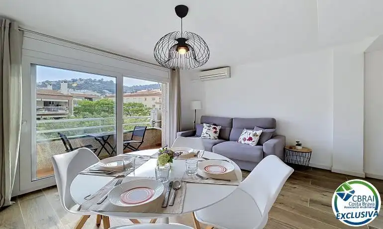 Dining room of Flat for sale in Roses  with Heating, Terrace and Furnished