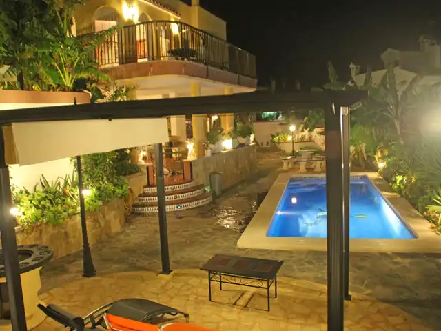Piscina de Casa o chalet de alquiler en Peñíscola / Peníscola con Aire acondicionado, Calefacción y Jardín privado
