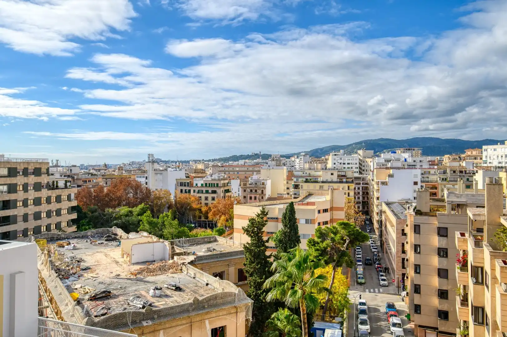 Vista exterior de Àtic en venda en  Palma de Mallorca amb Aire condicionat, Terrassa i Moblat