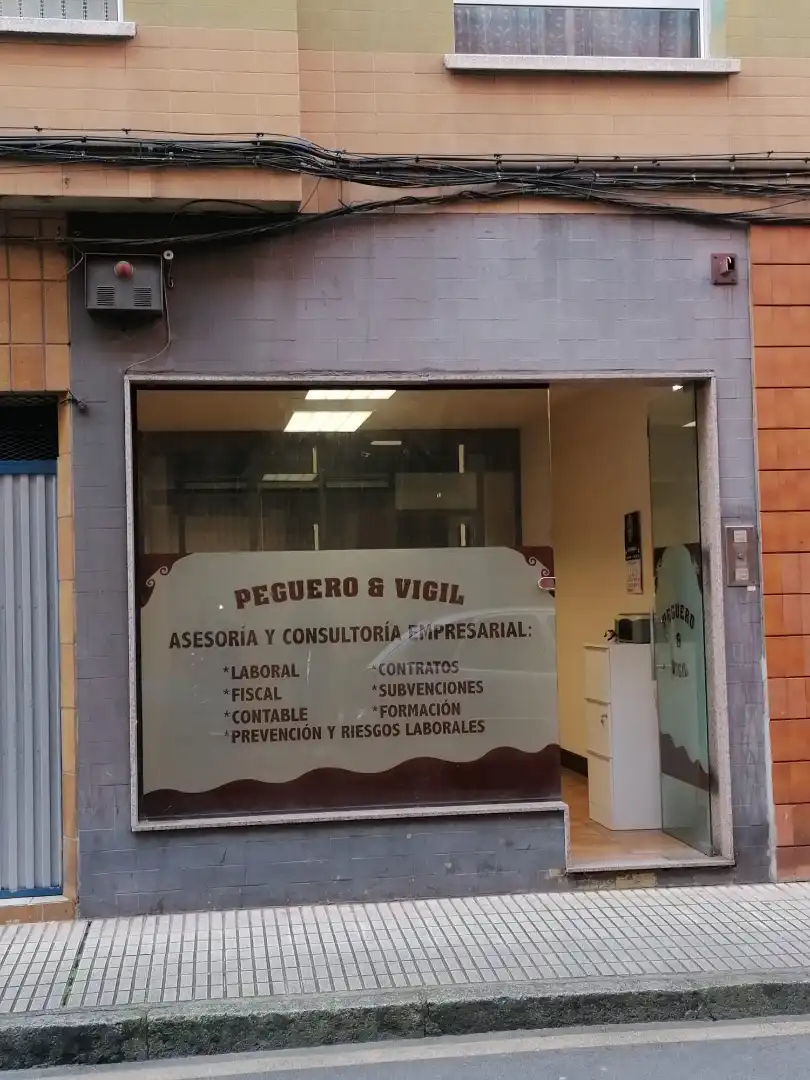 Local en venda en Gijón  amb Calefacció