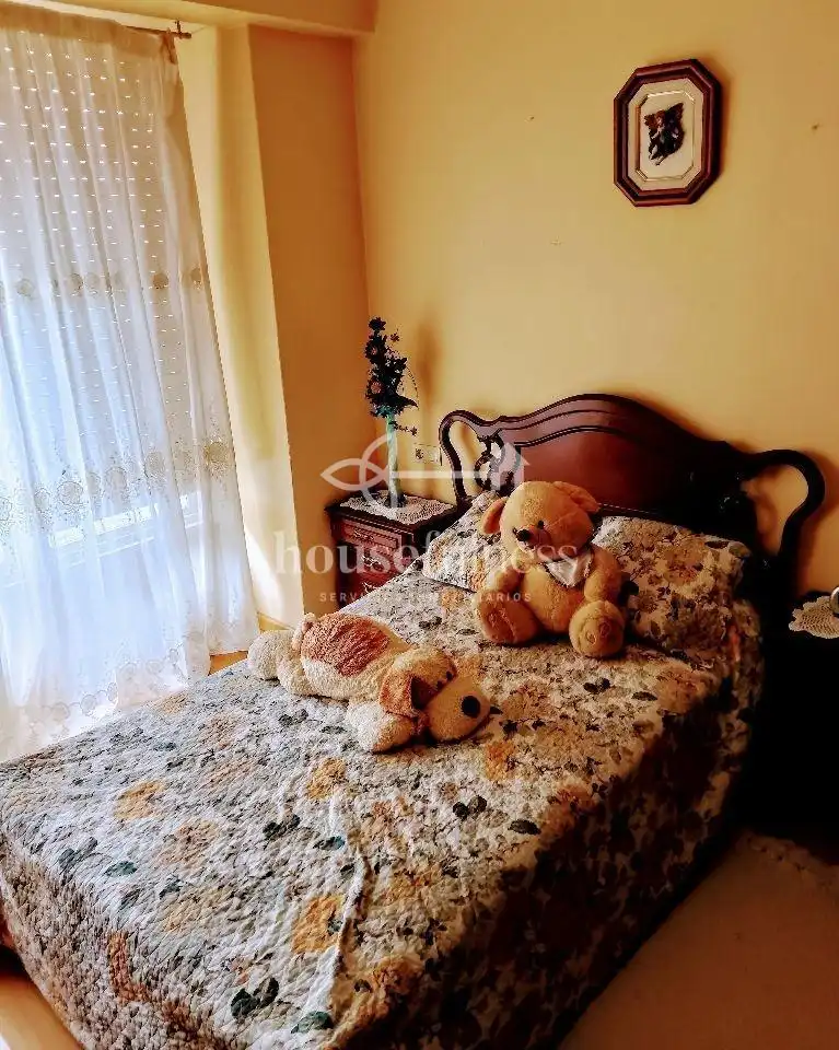 Habitación de Piso en venta en Ferrol con Amueblado