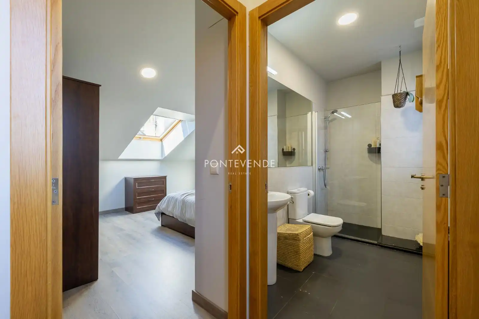 Casa adosada en venta en Cangas pueblo