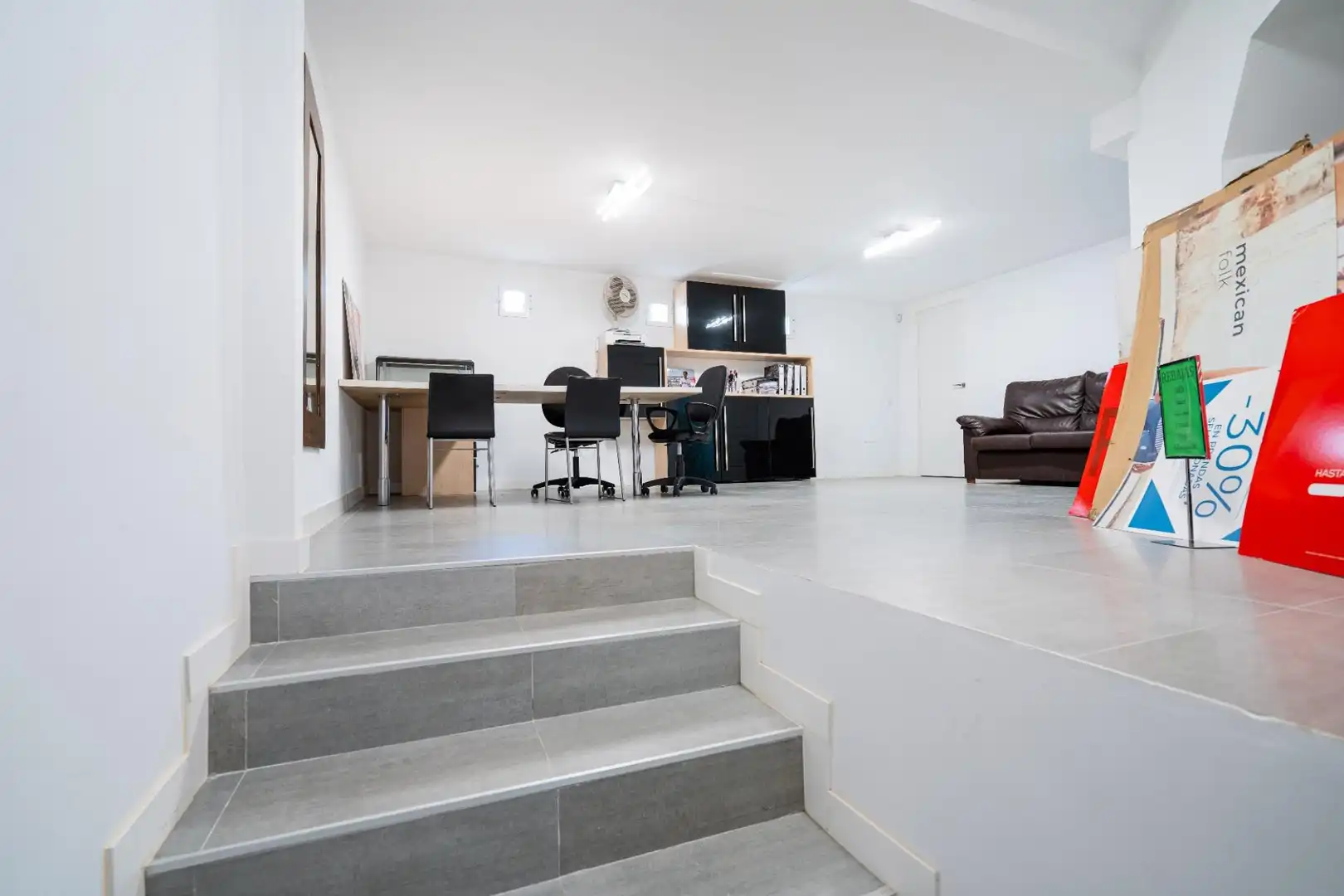 Business premises for sale in Calle Calle Reyes Católicos 12, imagen 24