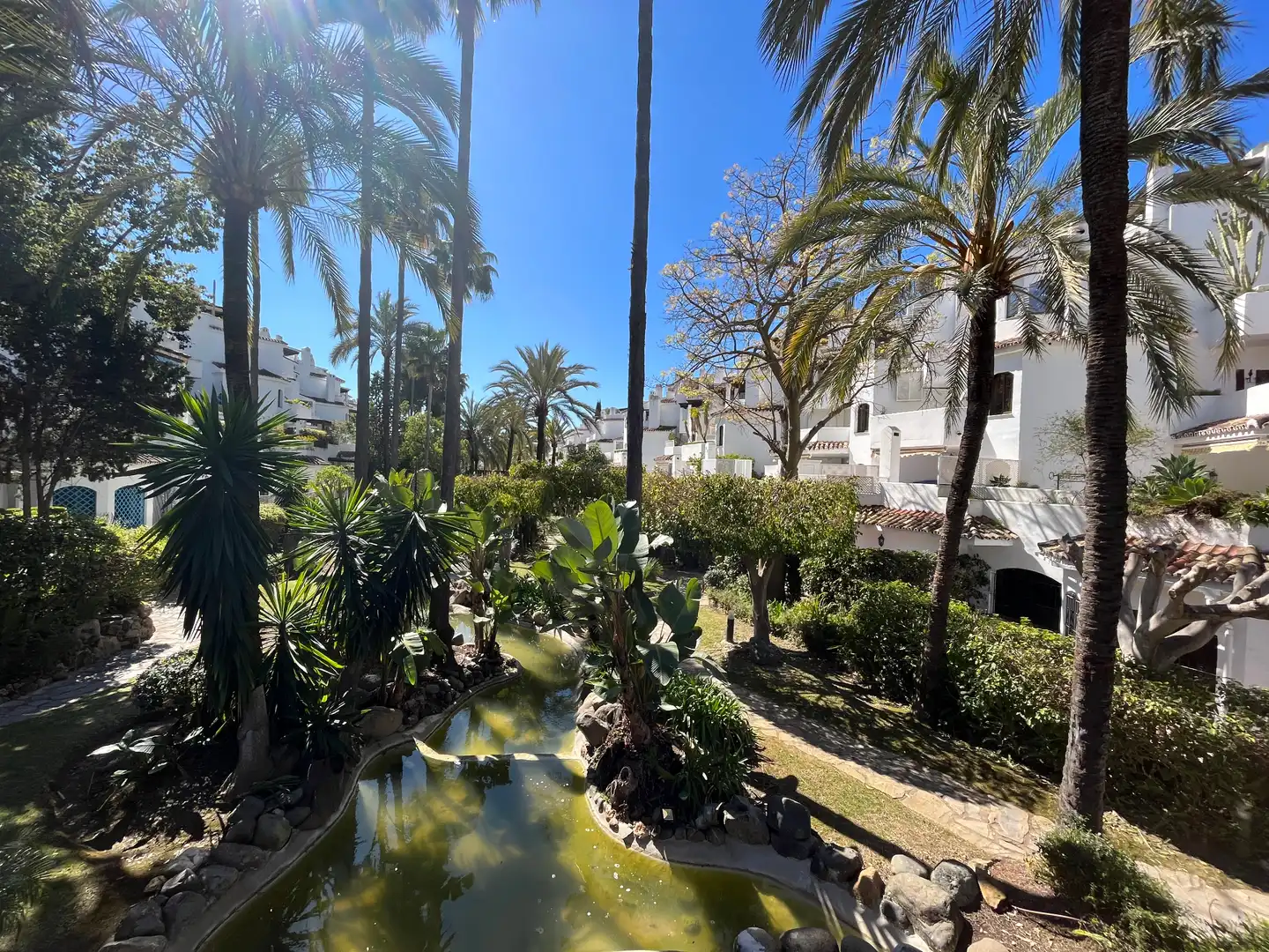 Exterior view of Flat for rent in Marbella  with Air Conditioner, Heating and Furnished